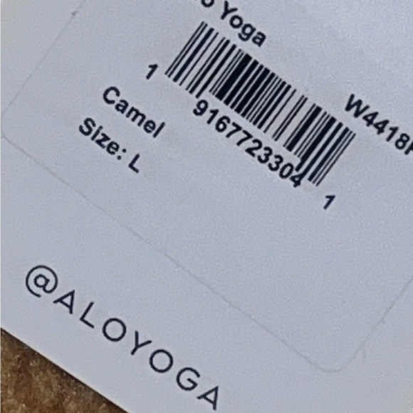 •❌SOLD❌NEW• ALO YOGA Foxy Sherpa Jacket - Picture 12 of 16